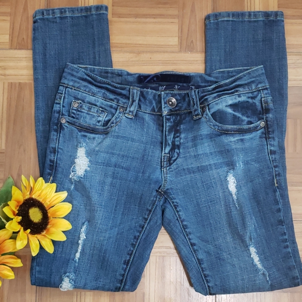 REFUGE straight leg jeans - Picture 2 of 13